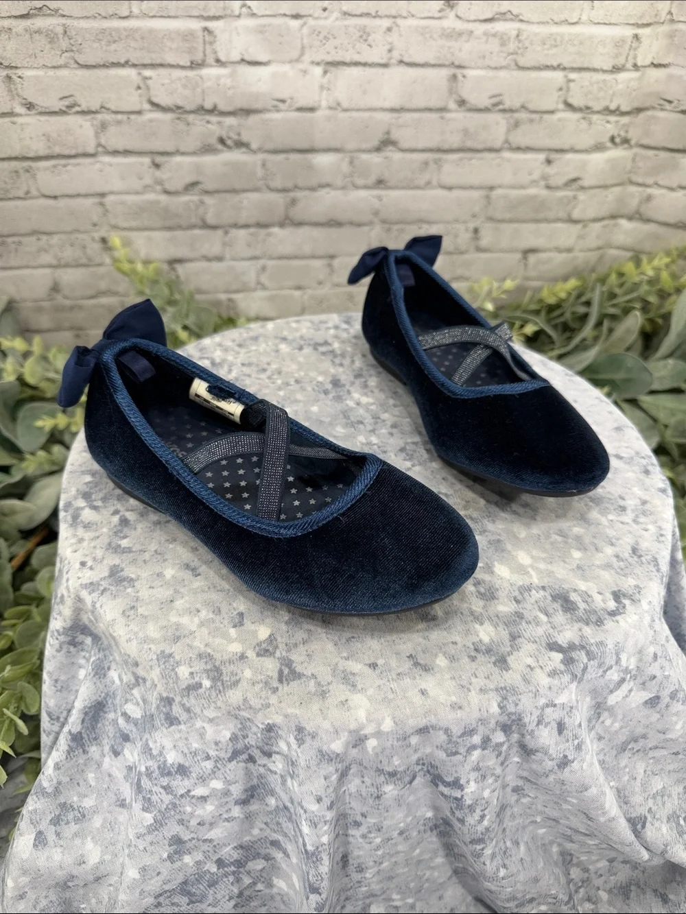 OSH KOSH B’GOSH “Vashti” Dark Navy Blue Velvet Ballet Bow Flats 💙 Girls 12M EUC